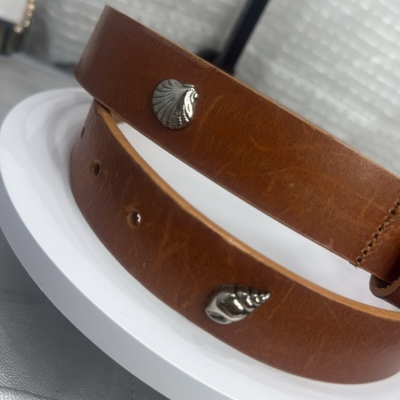 (H)Talbots women's vintage tan Italian leather belt with silver buckle and metal - Picture 2 of 13